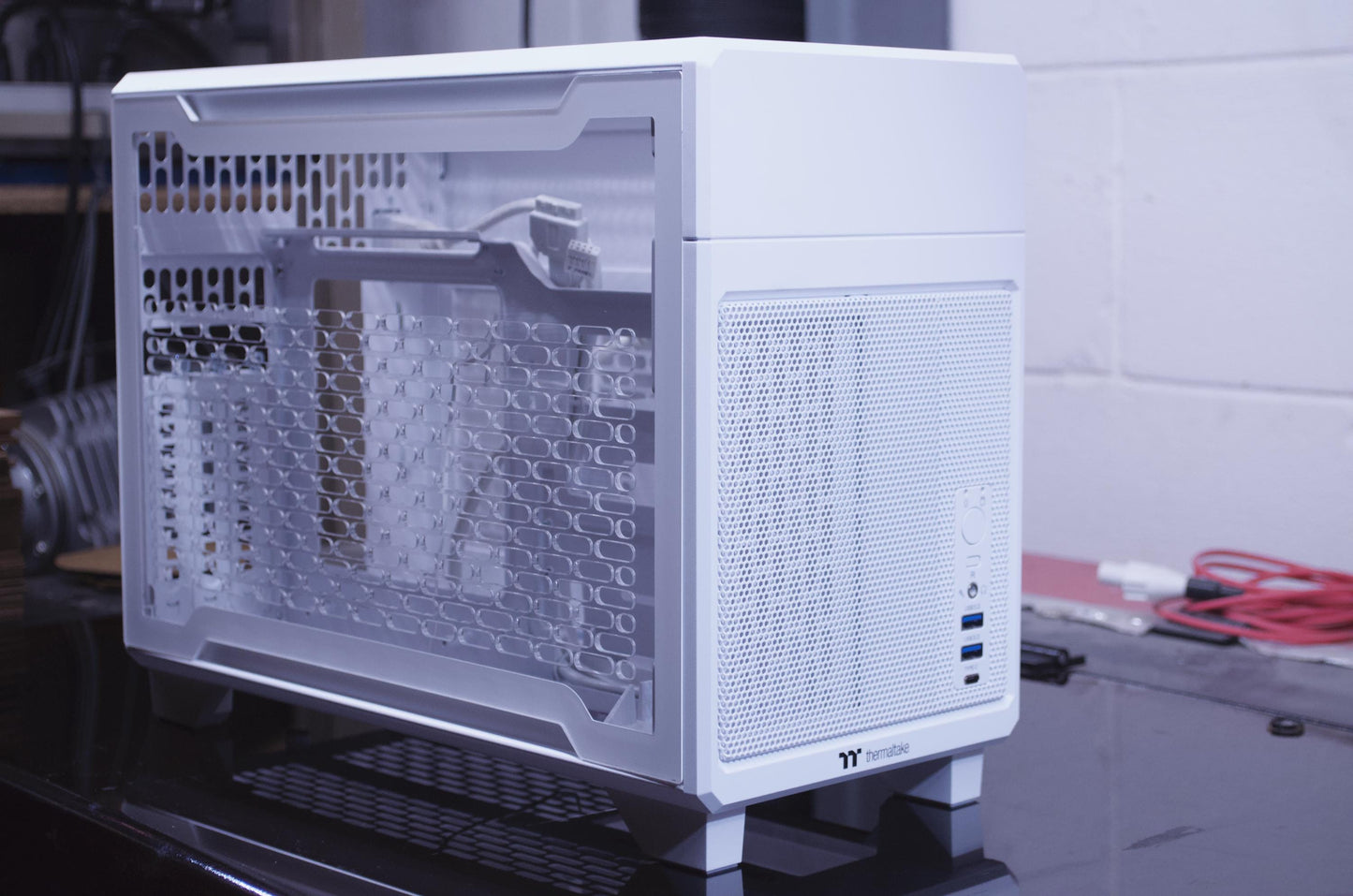 Thermaltake TR100 Custom Vented Side Panel