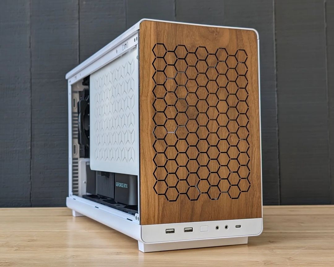 LIAN LI A3-mATX Custom Front Panel