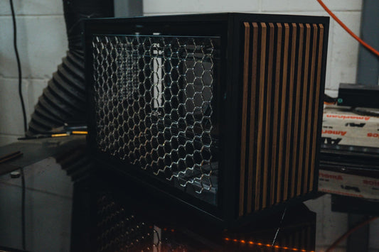LIAN LI B4-mATX Custom Vented Side Panel