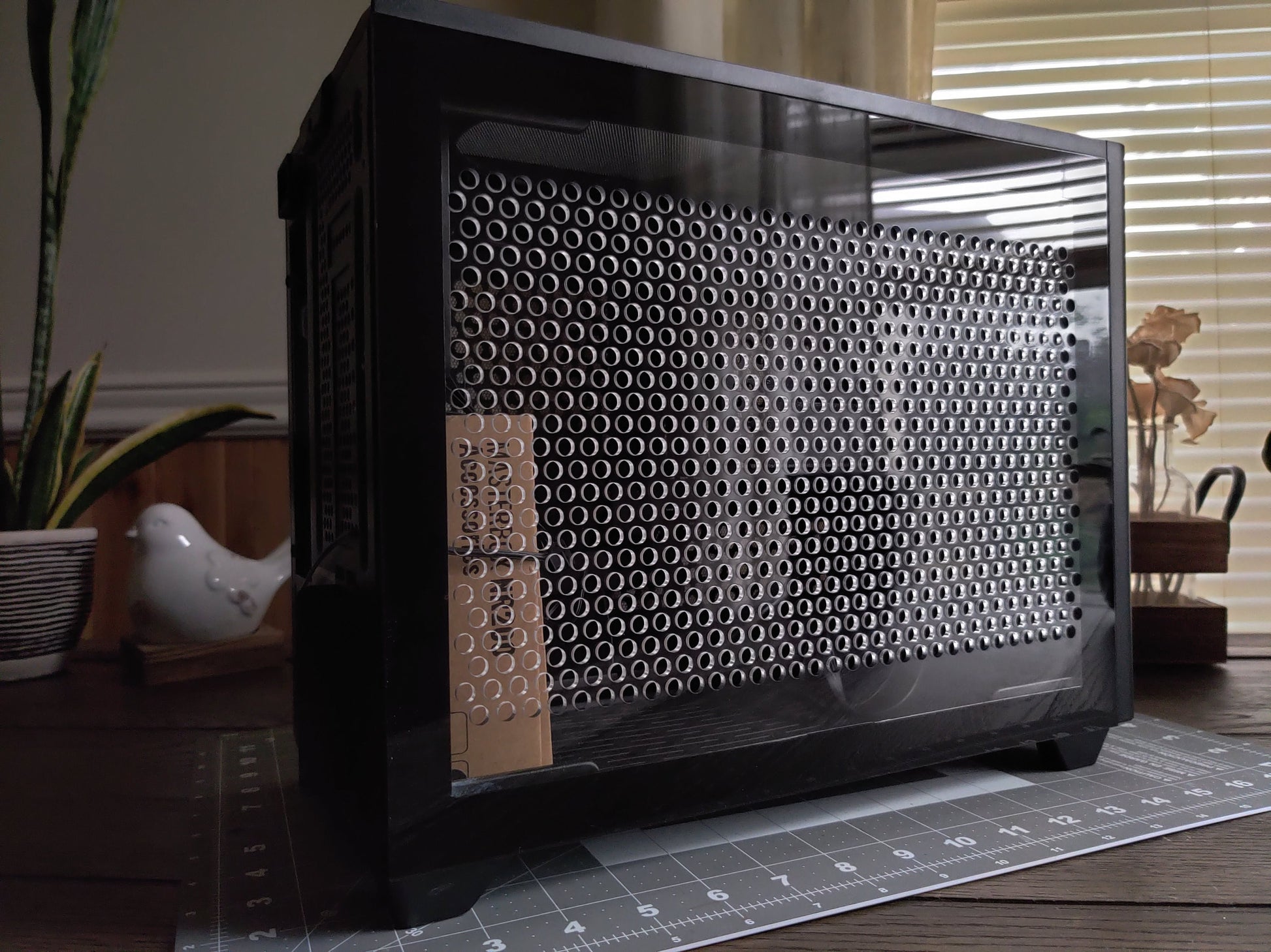 The Original Cooler Master NR200, NR200P, and NR200 MAX Custom Vented Side Panel - JakefaceCustoms